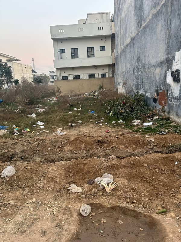 Plot for sale

                                                            alt=