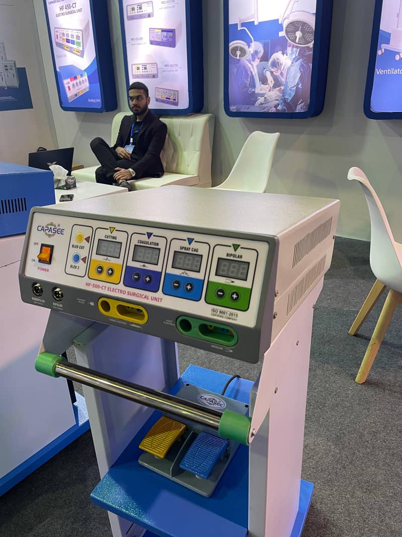 Cautery Machine/Electro Surgical Unit/cautery machine/

                                                            alt=