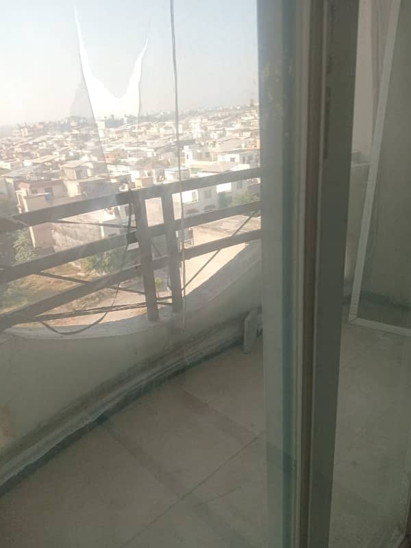 Two bed unfurnished apartment available for rent in Islamabad markez

                                                            alt=