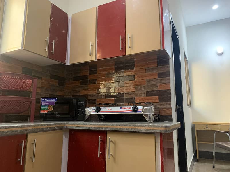 Private and Shared Rooms for Working Professionals and Bachelors

                                                            alt=