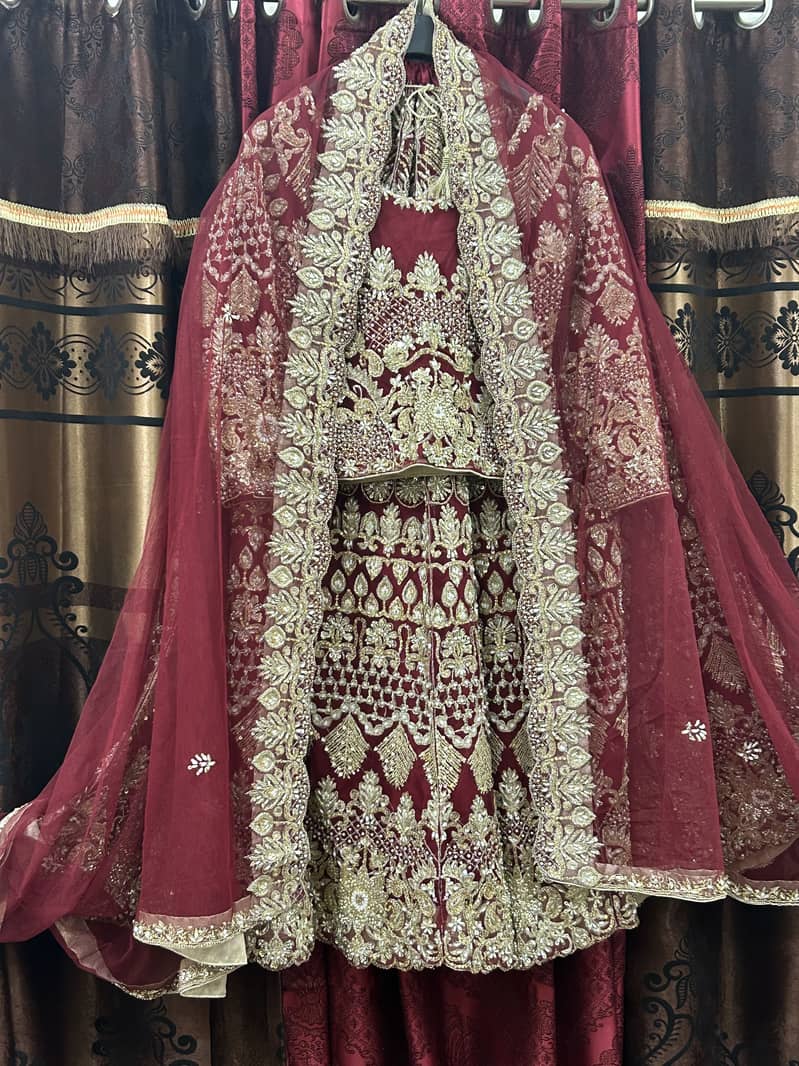 Bridal Dress

                                                            alt=