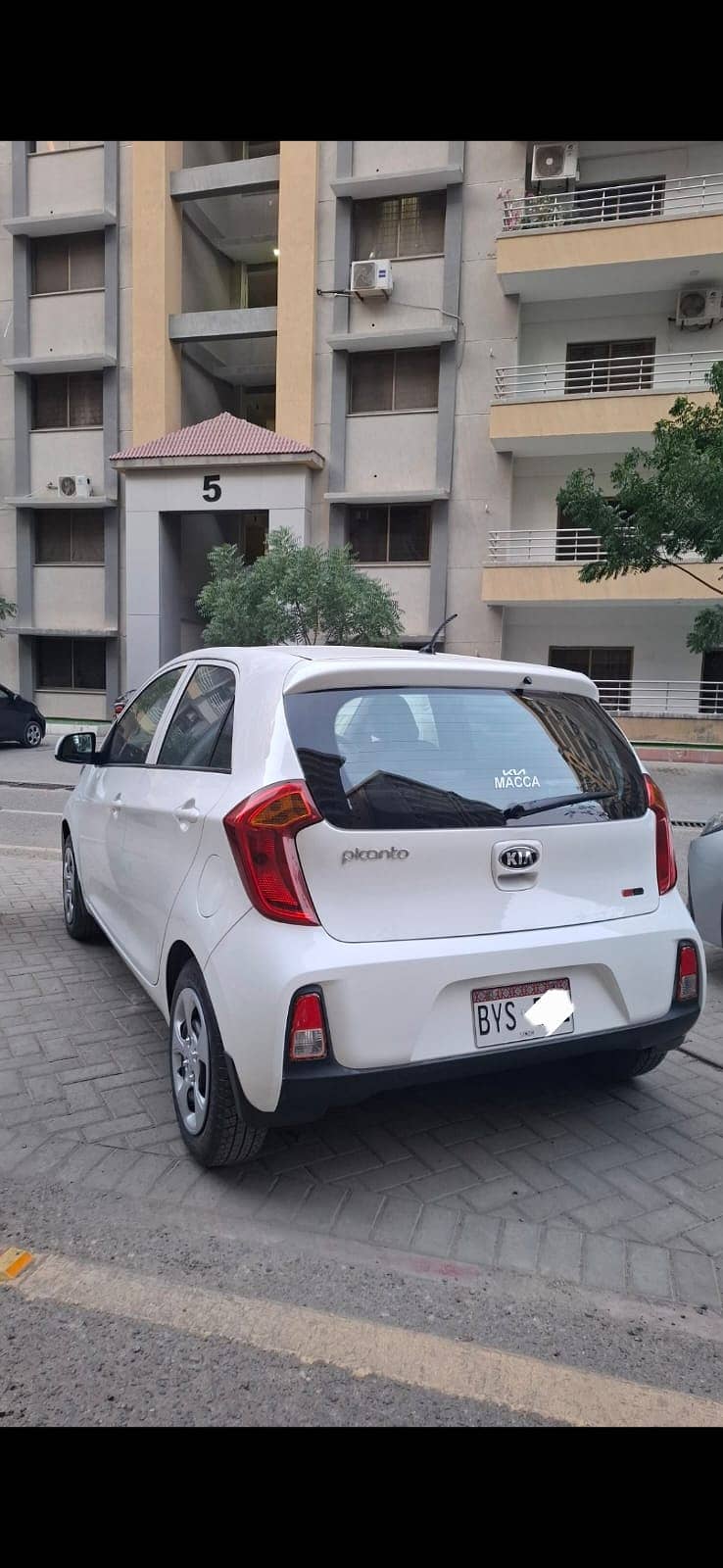KIA Picanto 1.0 AT 2023 Model

                                                            alt=