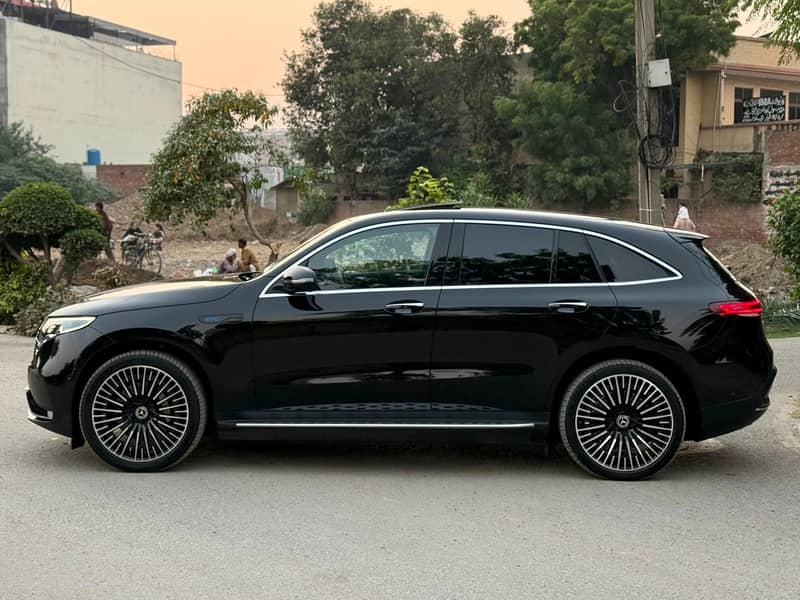 Mercedes Benz EQC 400 4Matic 2020 / 2025

                                                            alt=