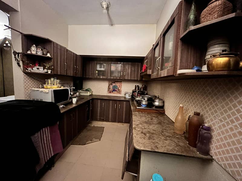 AL HABIB | 3BED DRAWING LOUNGE | BASEMENT PARKING | HOT-N-SPICY | RENOVATED FLAT | 6th FLOOR | NORTH NAZIMABAD BLOCK L ( DEMAND 165 )

                                                            alt=