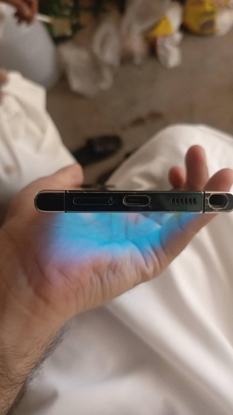 12:256

                                                            alt=