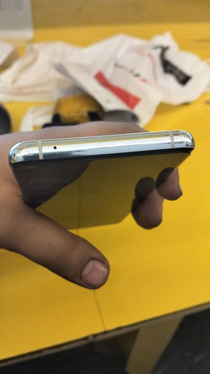 One Plus 9Pro kit

                                                            alt=