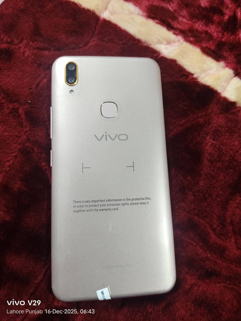 vivo Y85A 4gb 64gb

                                                            alt=