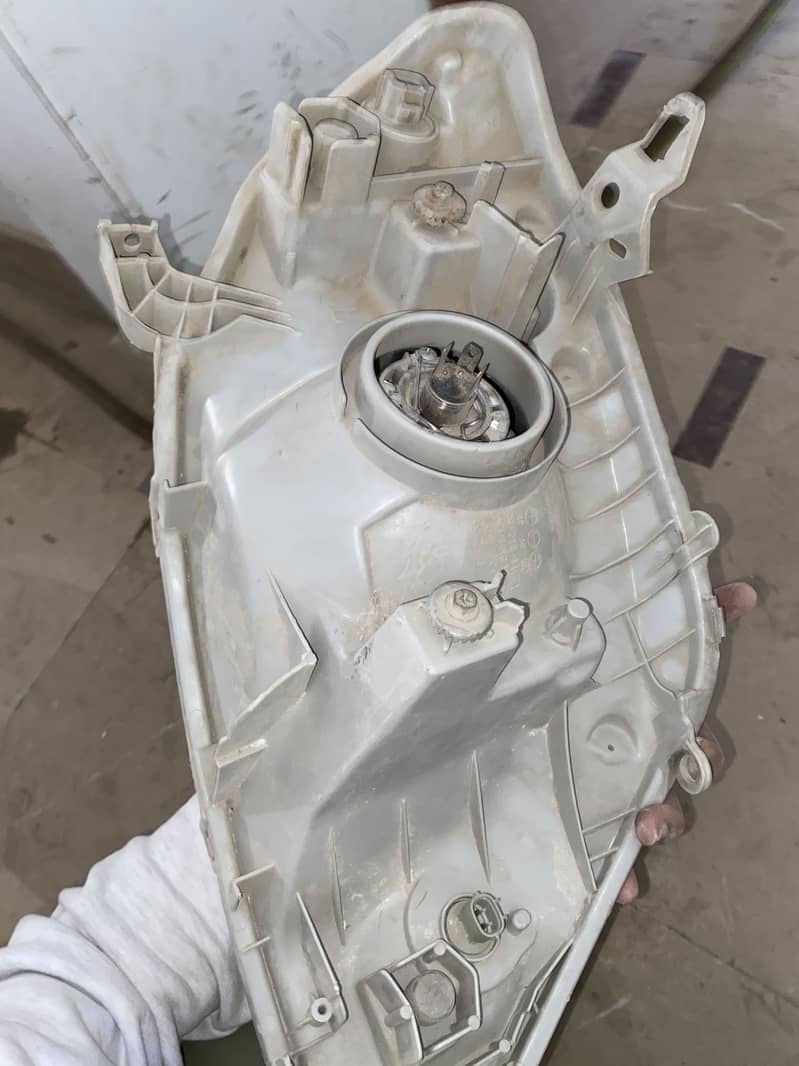 Xcorolla headlights model 2004-2006

                                                            alt=