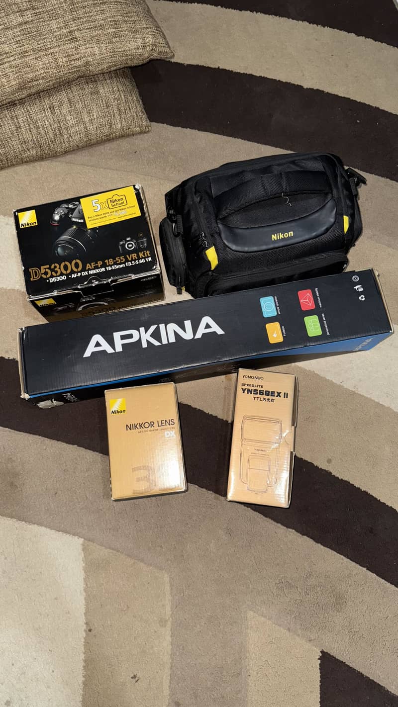 Nikon D5300 Urgent Sale

                                                            alt=