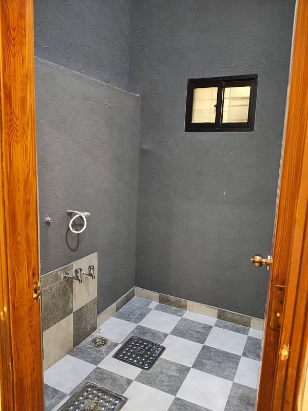 4 Marla Beautiful House for rent in Al Ahmad Garden

                                                            alt=