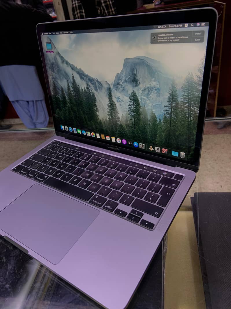 MACBOOK PRO 2020

                                                            alt=