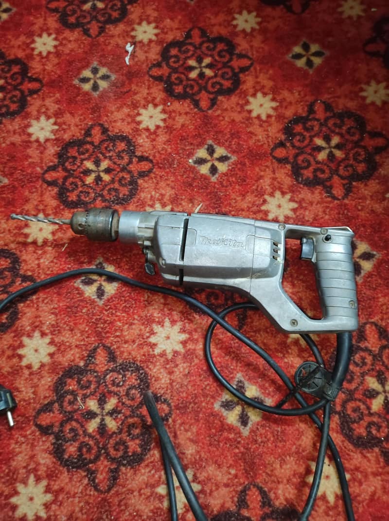 Drill machine

                                                            alt=