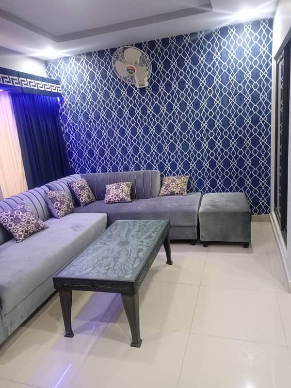 Par Day and short Time One and Two BeD Room appaertment Available for rent Bahria Town Phase 4 and 6 Empire Heights 2 family apartment any time available

                                                            alt=