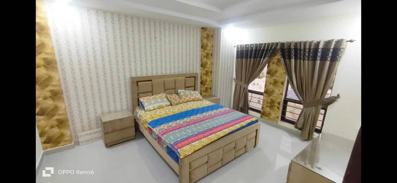 Par Day and short Time One and Two BeD Room appaertment Available for rent Bahria Town Phase 4 and 6 Empire Heights 2 family apartment any time available

                                                            alt=