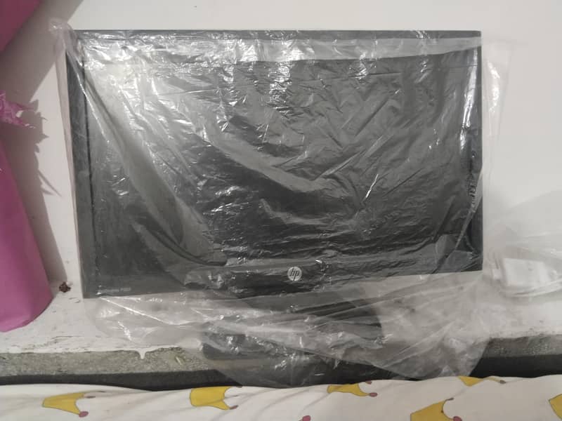 LCD hai HP new condition

                                                            alt=