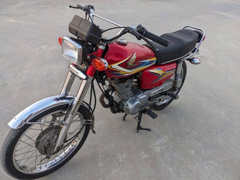 Honda 125cc bike for sale WhatsApp number=0320=81=65=764

                                                            alt=