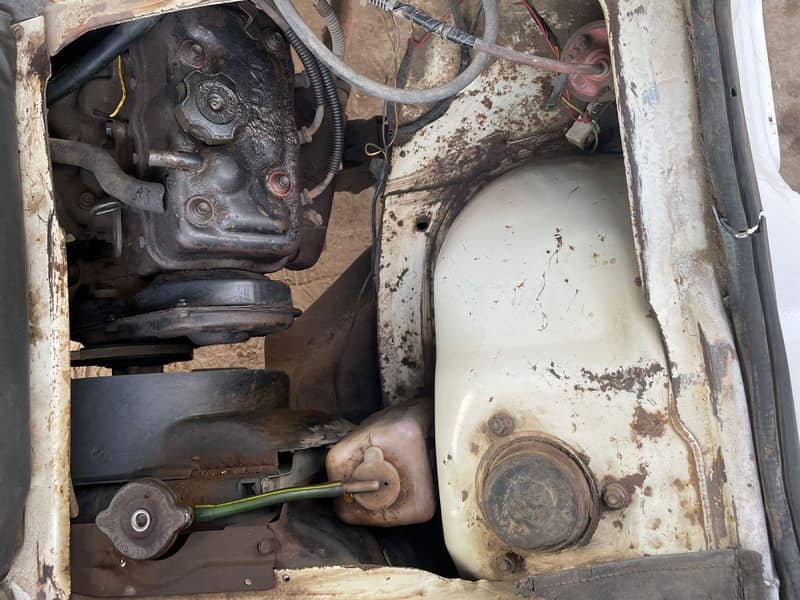 Suzuki bolan 2011 urgent sale

                                                            alt=