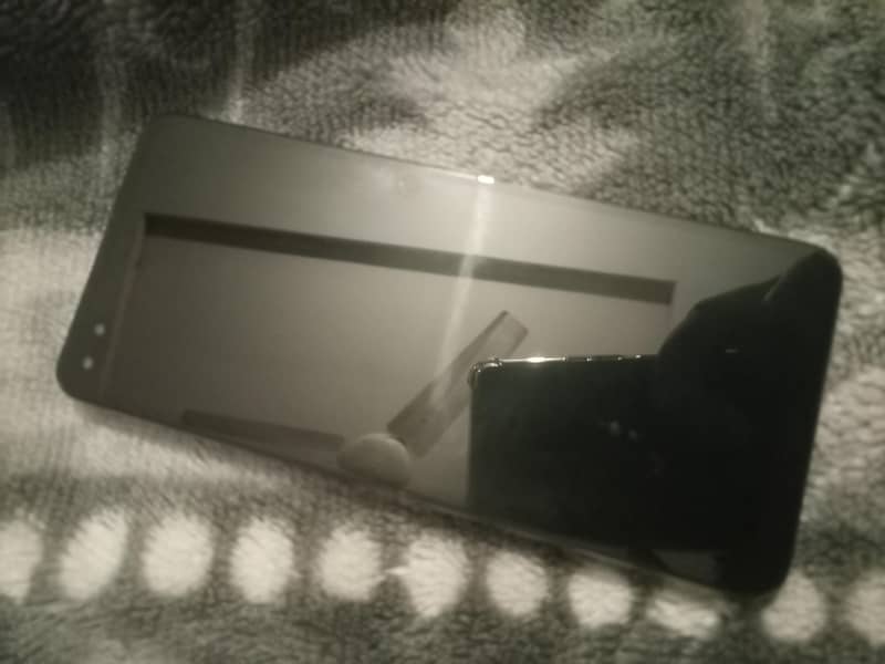 Add nichay par k aye zero 8i infinx 8gb ram what's ap 03104690630

                                                            alt=