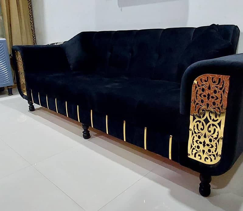 Molty foam Luxury Sofa Cum Bed

                                                            alt=