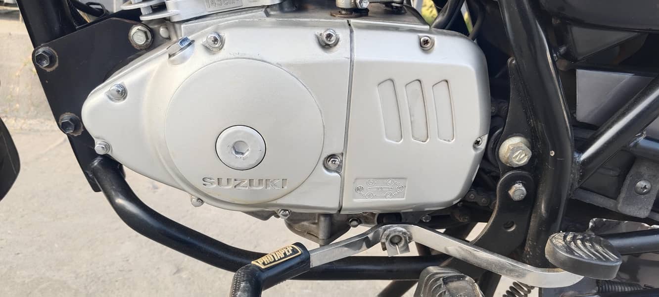 Suzuki GS 150se 2022 model new condition

                                                            alt=