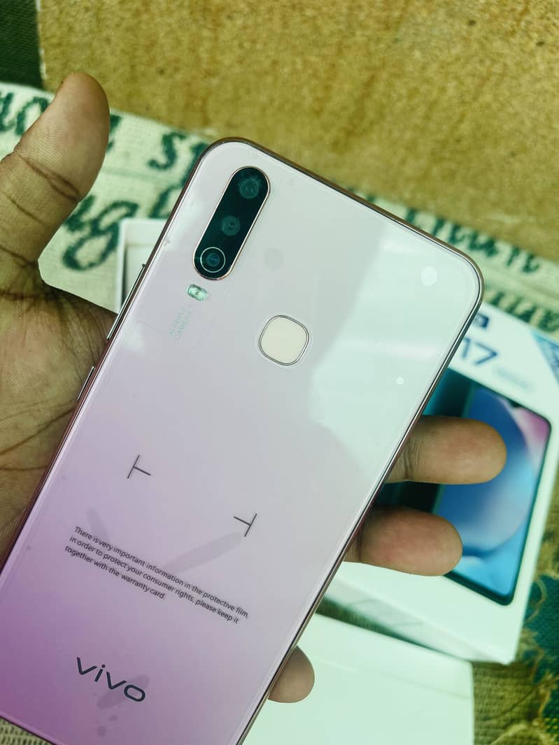 Vivo Y17 {8gb/256gb} urgent Sale

                                                            alt=