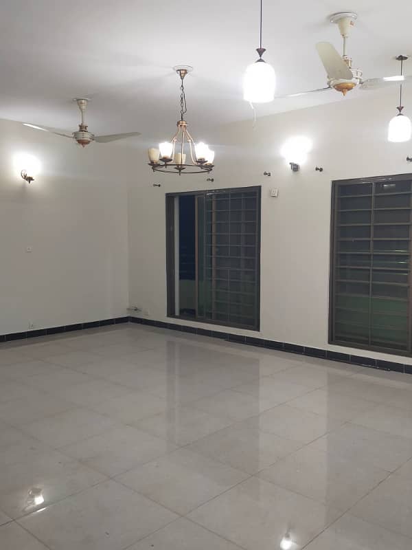 6 Marla Upper portion for rent fully independent

                                                            alt=