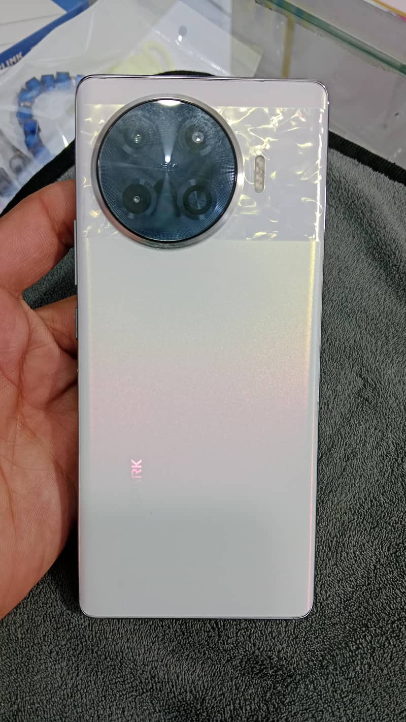 hgfbjjgfvvggff

                                                            alt=