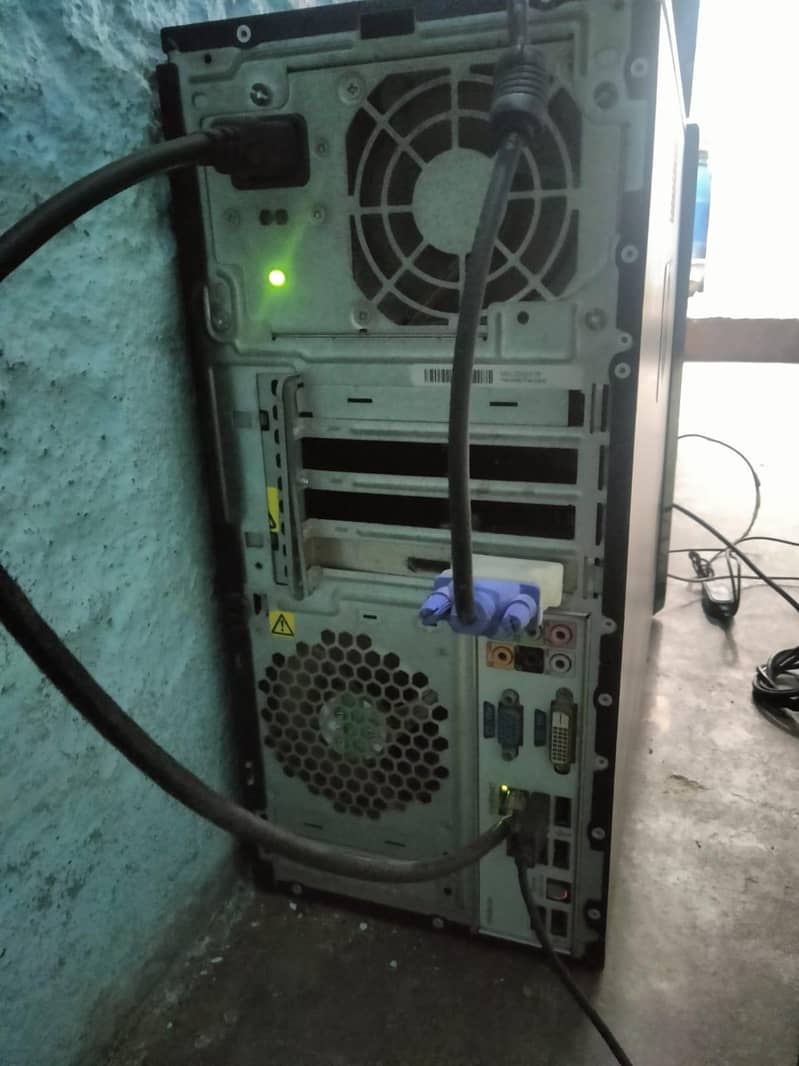 Hp Core i7 870 8gp ram 1 gp graphic card 100% ok only pc

                                                            alt=