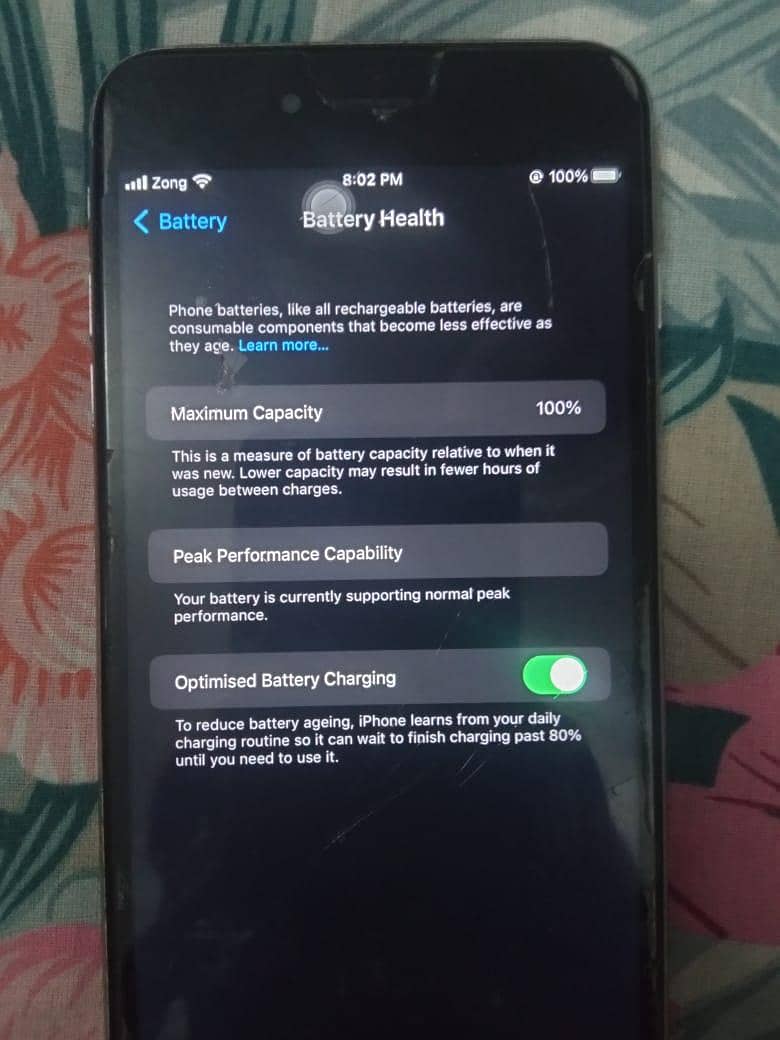Iphone 6s Plus 64 gb

                                                            alt=