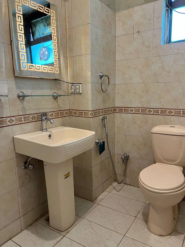 3-Bed 2,600 Square Feet Apartment For Sale In Sughra Tower F-11 Islamabad

                                                            alt=