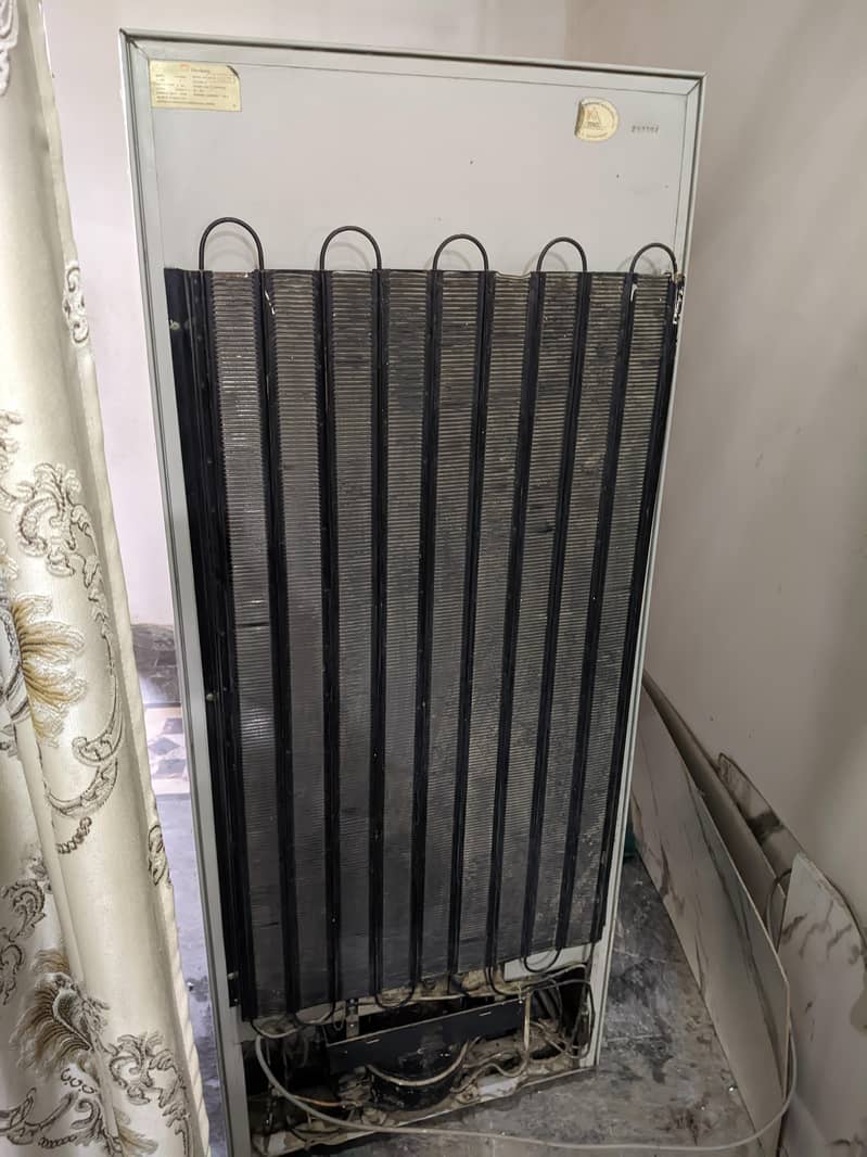 “Dawlance 9188 WBM Refrigerator With Stabilizer for Sale”Fully Working

                                                            alt=