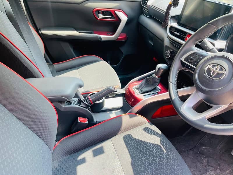 Toyota Raize 2020/2025 z package 4.5 grade Verifiable Auction Sheet

                                                            alt=