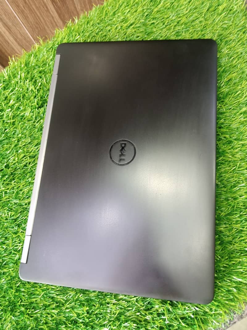 Dell Latitude E5470 i3 6th Gen | 8GB RAM | 256GB NVMe SSD | FHD

                                                            alt=