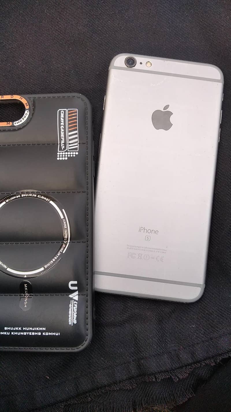 iphone 6s plus

                                                            alt=