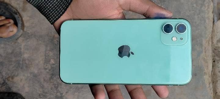 iPhone 11 non PTA

                                                            alt=