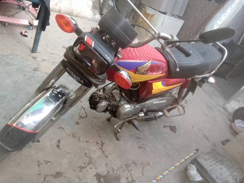 frst owner Bick home uezd all ok arjent sale 03021456156

                                                            alt=