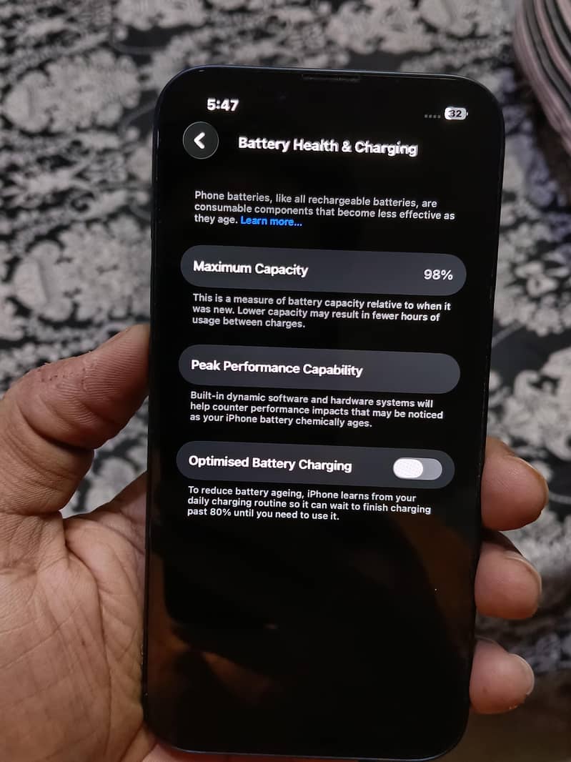 i phone 13 black 128gb battery health 98% 10by10

                                                            alt=