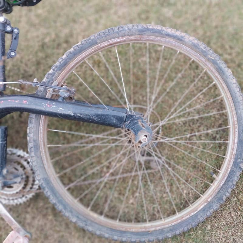 bicycle for sale in 10000

                                                            alt=