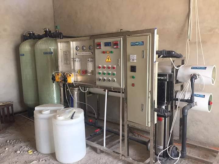 RO Plant water plant,RO filter plant water , Commercial RO water Plan

                                                            alt=