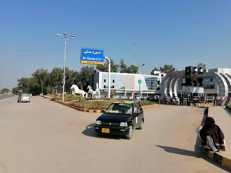 20 Marla Plot For Sale In Tuba Block

                                                            alt=