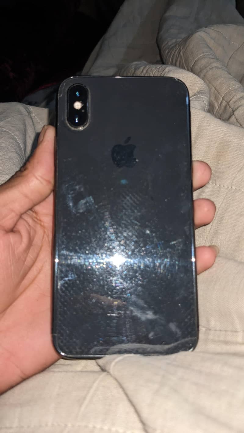 IPHONE XS

                                                            alt=