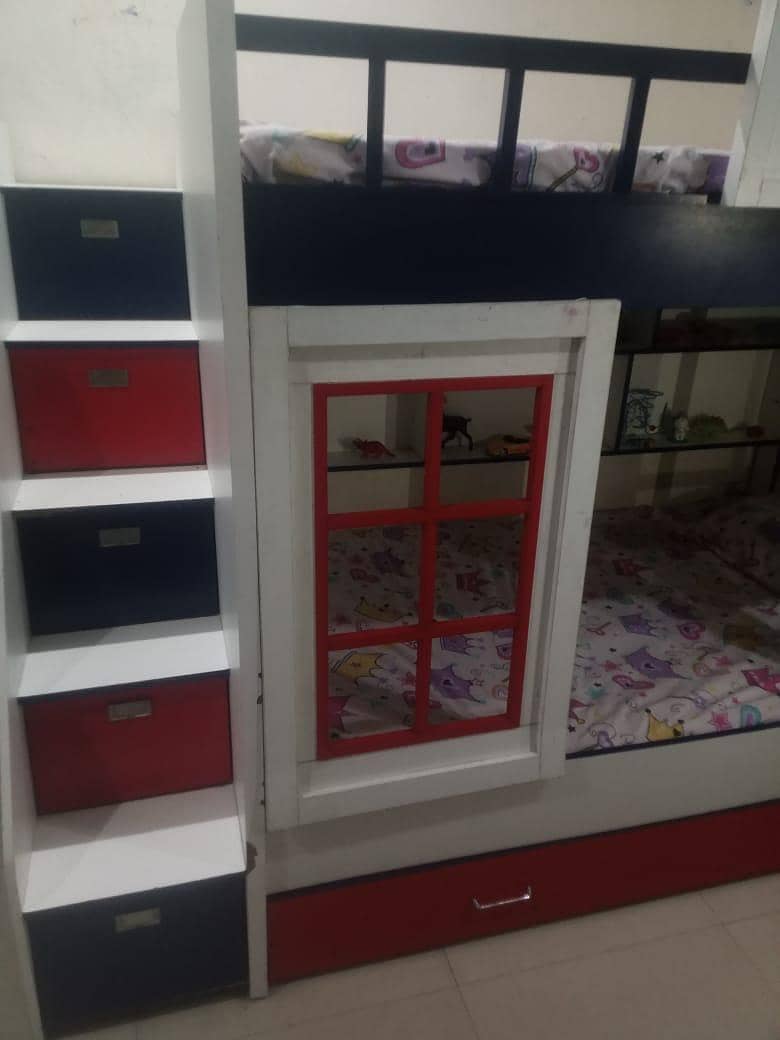 kids bed / bunk bed / double decker bed / stacked bed

                                                            alt=