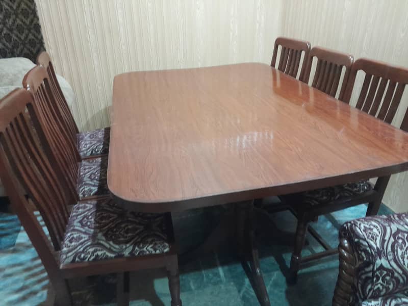 daining table

                                                            alt=