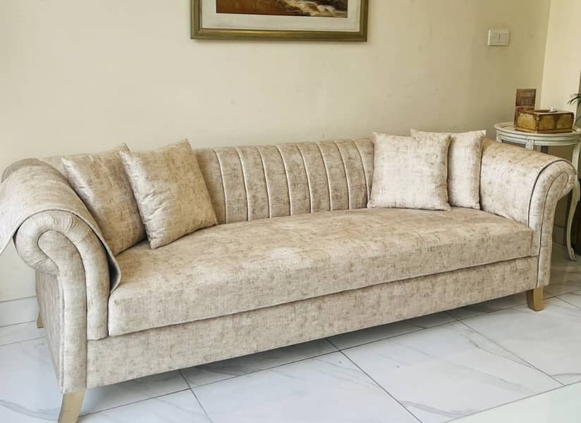 3 seat comfort sofa

                                                            alt=
