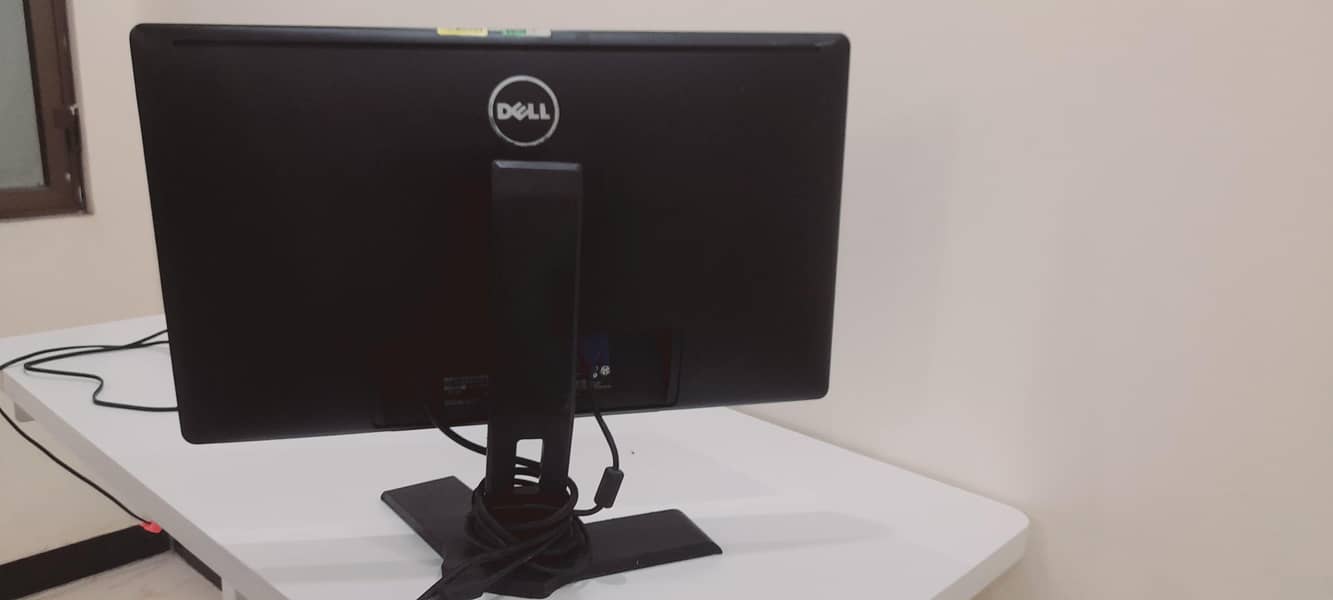Dell 24-Inch Full HD LCD | Perfect Condition

                                                            alt=