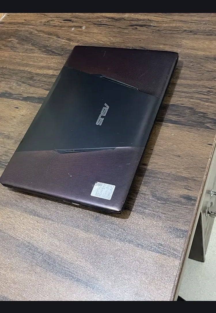 Exchange possible, Heavy ASUS Gaming laptop

                                                            alt=