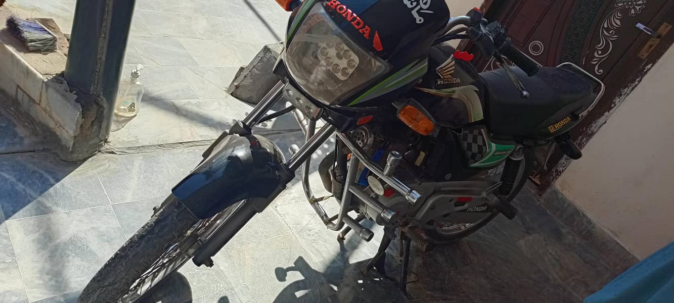 honda deluxe 2013 punjab num for sale. . . .

                                                            alt=