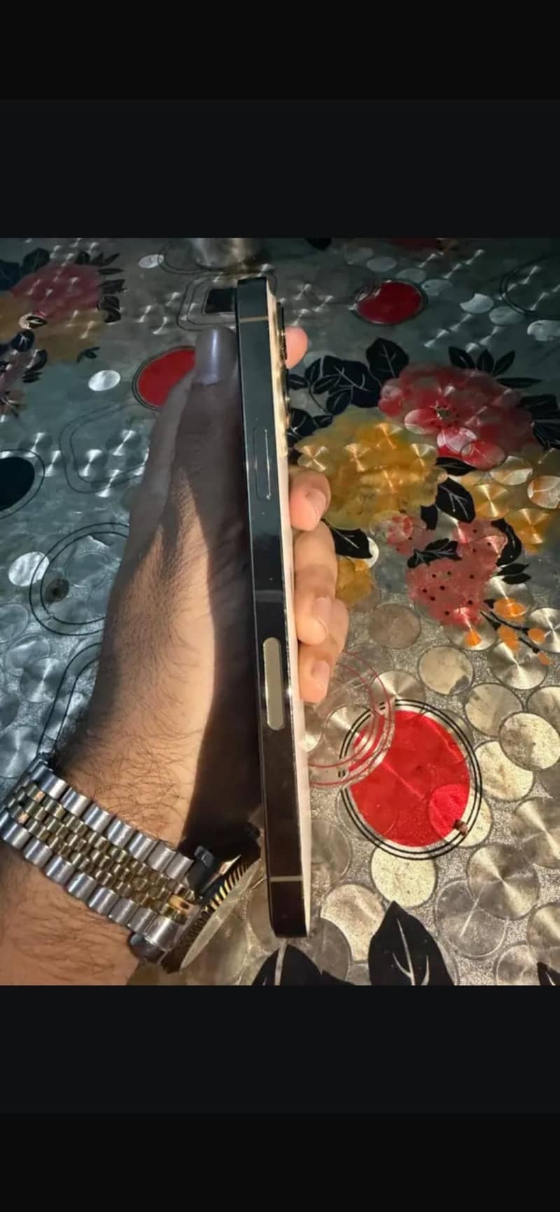 Salee

                                                            alt=