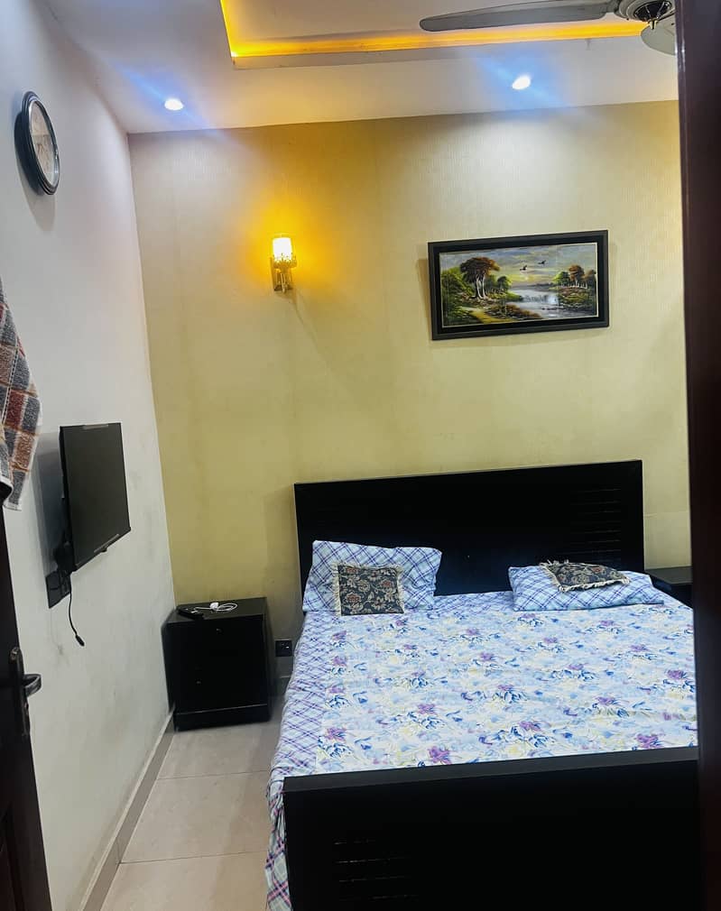 5 Marla Double Story Beautiful House Urgent for Sale in Canal Garden Lahore

                                                            alt=