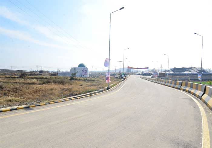 6 MARLA PLOT AVALIBLE FOR SALE IN TOP VIEW D18 (ECHS)

                                                            alt=